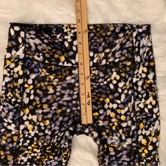 Lululemon Speed Up Tight 28” Metropolis Glow Multi 8 Full on Luxtreme Worn Once - Picture 10 of 16